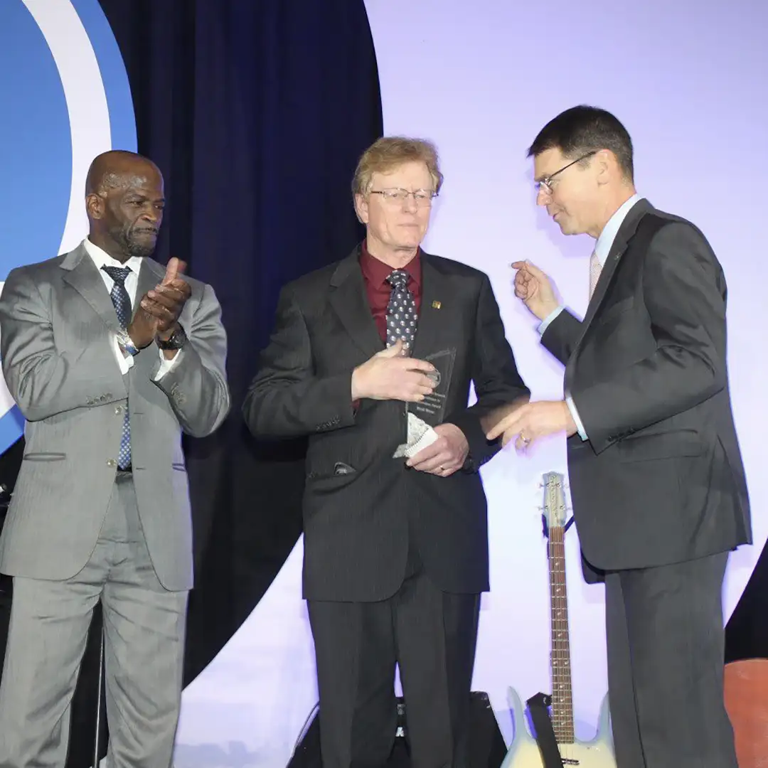 A 2018 Hugh Hammond Bennett award winner accepting his award.